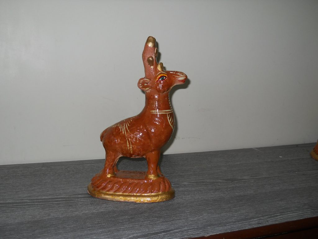 handcrafted Indian folk-art deer figurine. Rs. 500