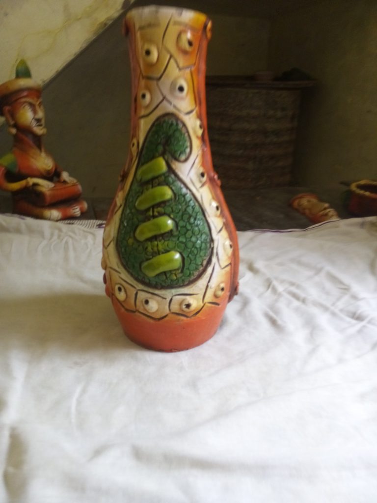 Flower Pot Rs. 500